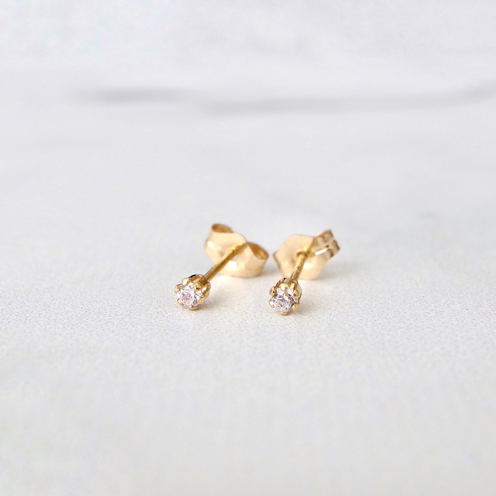 2mm white diamond CZ stud earrings 14kGF